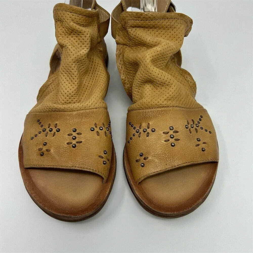 Miz Mooz Fifi Sandals Womens Yellow Studded Ankle Strap Open Toe Flat Size 40